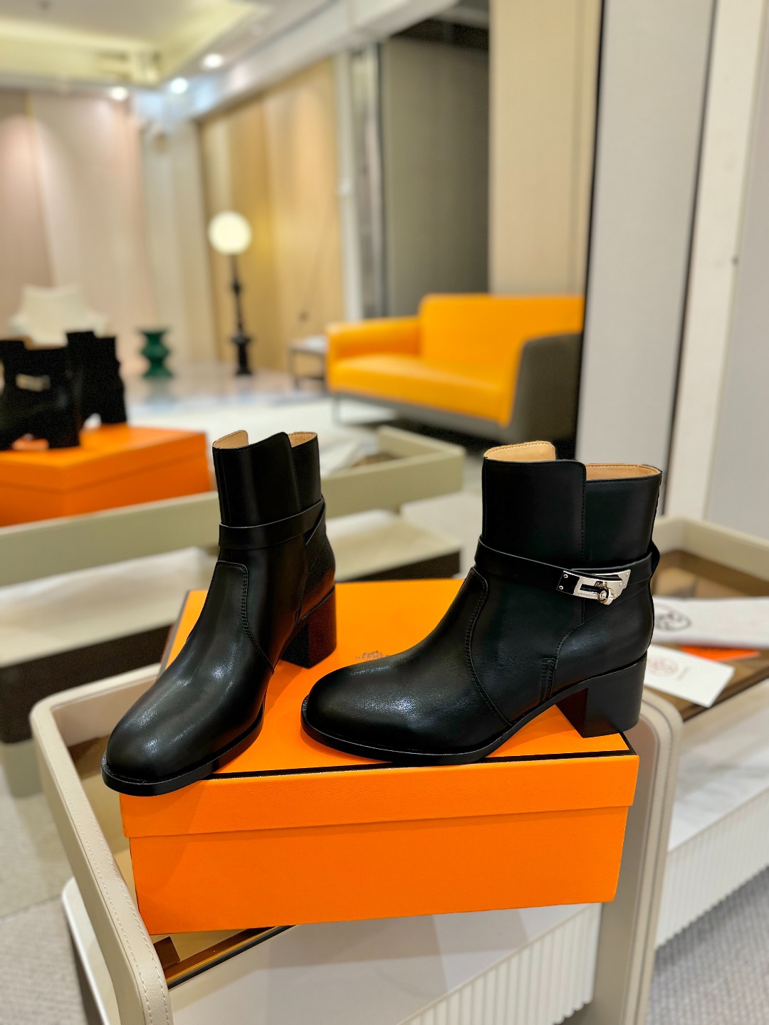 Hermes 🐴 高级 辣妹 爱马仕 justine 小牛皮 圆头套筒 骑士筒靴顶级牛品匠心好货!!经典