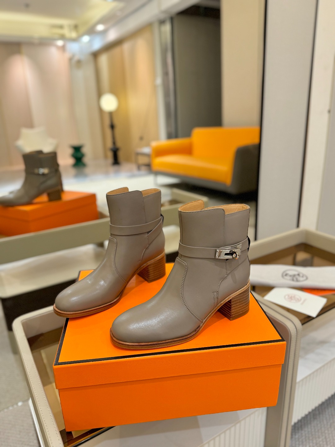 Hermes 🐴 高级 辣妹 爱马仕 justine 小牛皮 圆头套筒 骑士筒靴顶级牛品匠心好货!!经典