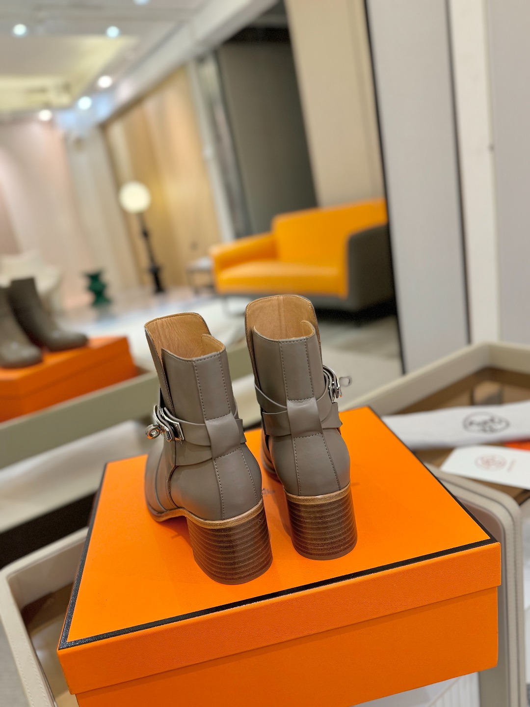 Hermes 🐴 高级 辣妹 爱马仕 justine 小牛皮 圆头套筒 骑士筒靴顶级牛品匠心好货!!经典