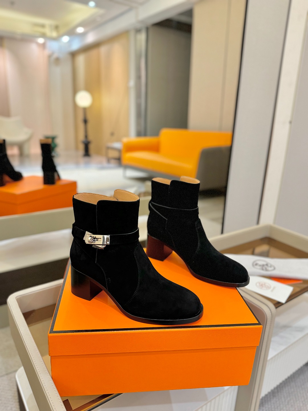 Hermes 🐴 高级 辣妹 爱马仕 justine 小牛皮 圆头套筒 骑士筒靴顶级牛品匠心好货!!经典