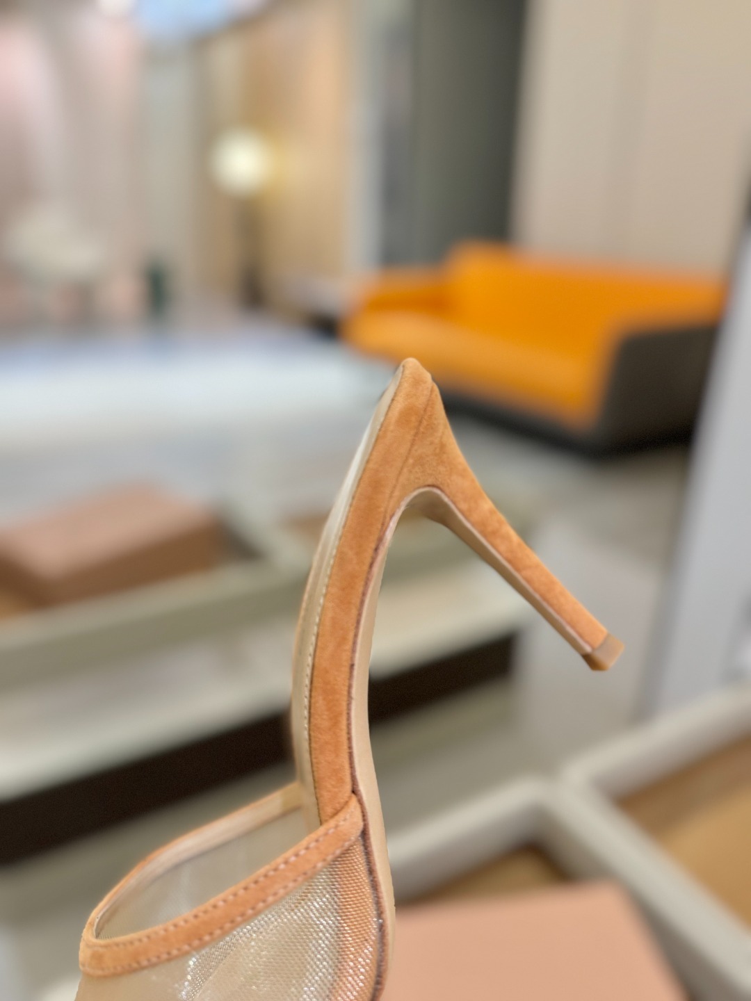 Gianvito Rossi 👠2025新款拖鞋原版开发 顶级版本 代购品质👡这双羊京搭配网高跟尖头后空