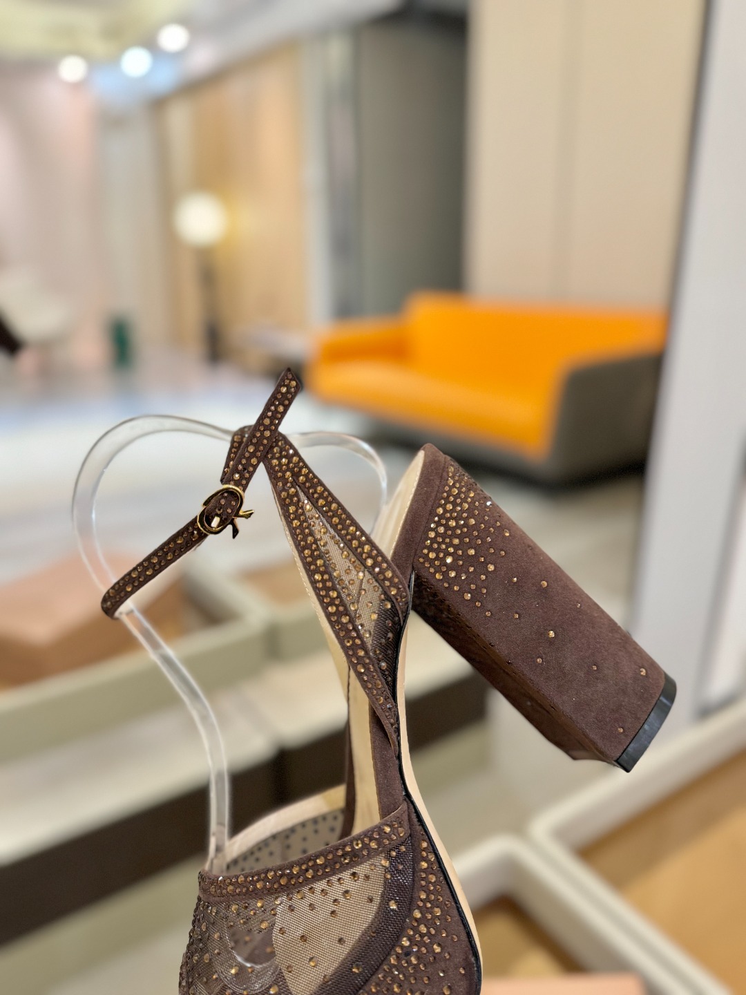 Gianvito Rossi 👠 2025凉鞋原版开发 顶级版本 代购品质👡这双高跟防水台水钻走秀凉鞋,