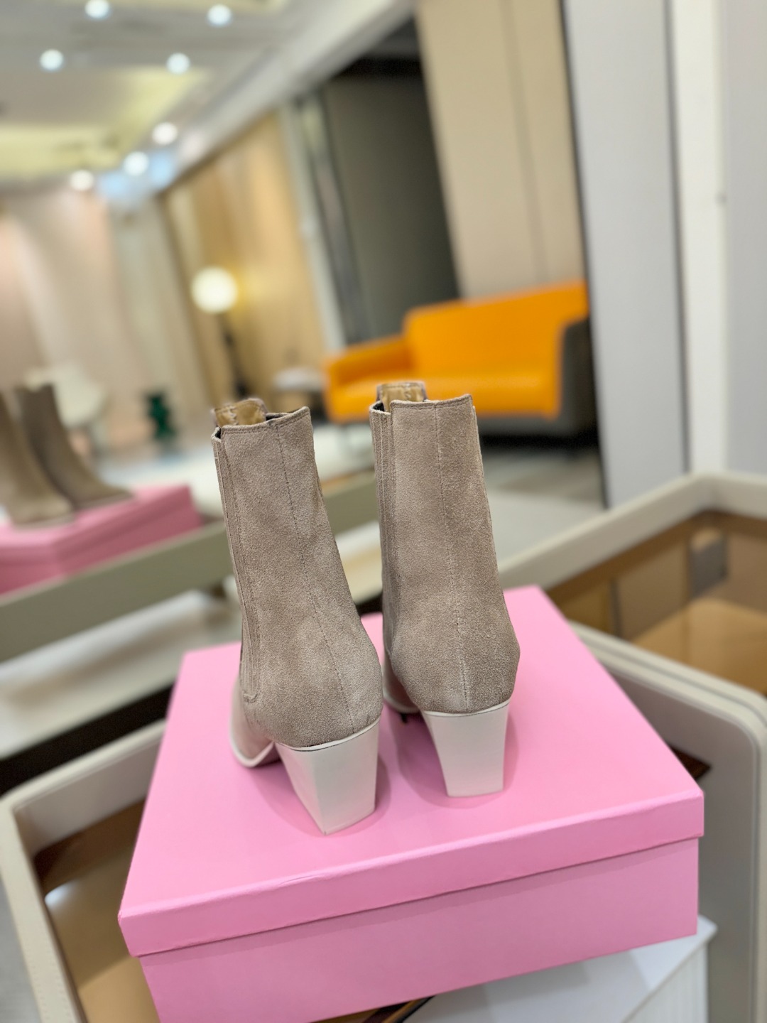 𝙋𝙖𝙧𝙞𝙨 𝙏𝙚𝙭𝙖𝙨 德州巴黎 Paris Texas ❷⓿❷❷ 𝙁𝙒 西部短战靴 ♡优雅风格，创造不