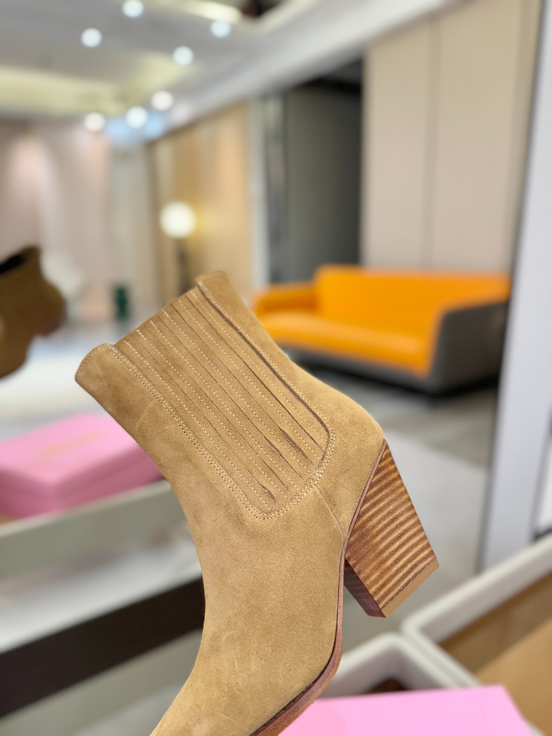 𝙋𝙖𝙧𝙞𝙨 𝙏𝙚𝙭𝙖𝙨 德州巴黎 Paris Texas ❷⓿❷❷ 𝙁𝙒 西部短战靴 ♡优雅风格，创造不