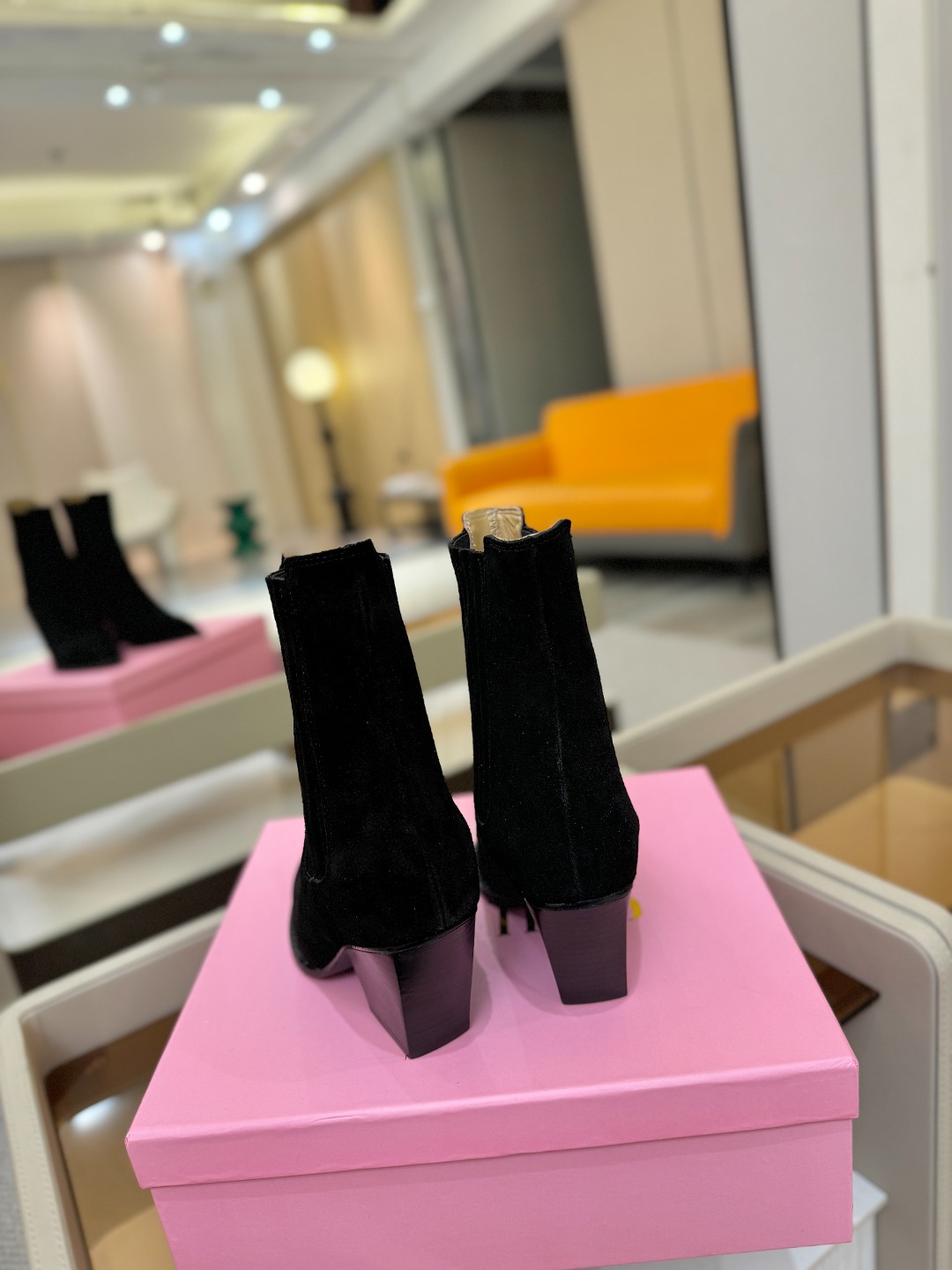 𝙋𝙖𝙧𝙞𝙨 𝙏𝙚𝙭𝙖𝙨 德州巴黎 Paris Texas ❷⓿❷❷ 𝙁𝙒 西部短战靴 ♡优雅风格，创造不