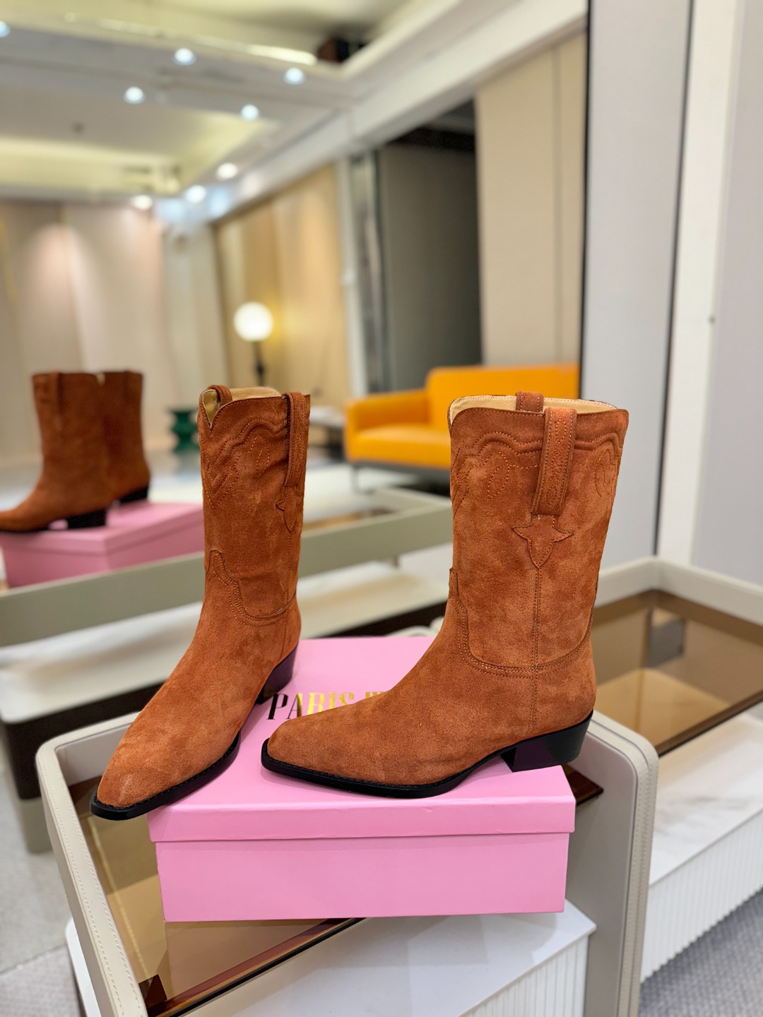 𝙋𝙖𝙧𝙞𝙨 𝙏𝙚𝙭𝙖𝙨 德州巴黎 Paris Texas 西部短战靴 ♡优雅风格，创造不一样的感觉！♡ 