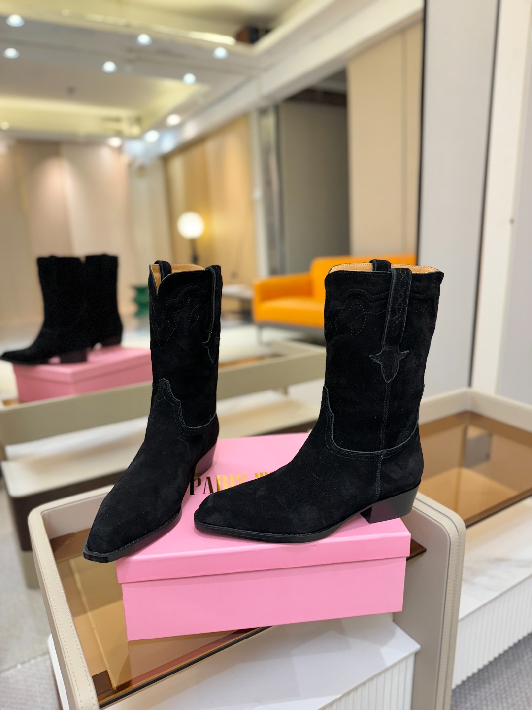 𝙋𝙖𝙧𝙞𝙨 𝙏𝙚𝙭𝙖𝙨 德州巴黎 Paris Texas 西部短战靴 ♡优雅风格，创造不一样的感觉！♡ 