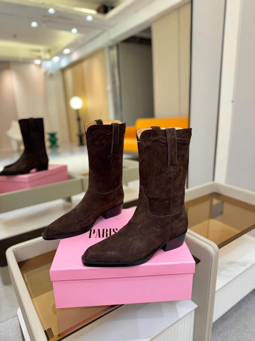 𝙋𝙖𝙧𝙞𝙨 𝙏𝙚𝙭𝙖𝙨 德州巴黎 Paris Texas 西部短战靴 ♡优雅风格，创造不一样的感觉！♡ 