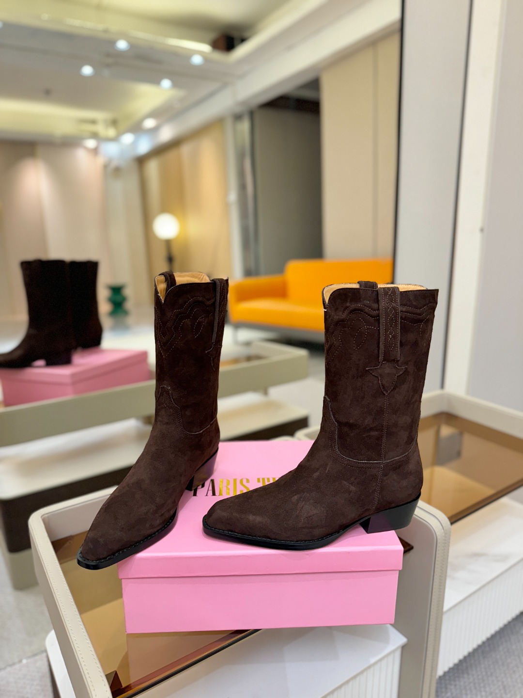 𝙋𝙖𝙧𝙞𝙨 𝙏𝙚𝙭𝙖𝙨 德州巴黎 Paris Texas 西部短战靴 ♡优雅风格，创造不一样的感觉！♡ 