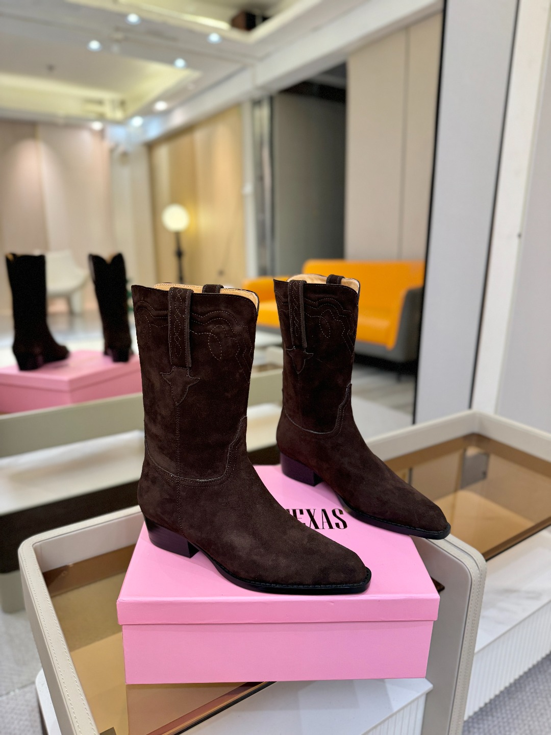 𝙋𝙖𝙧𝙞𝙨 𝙏𝙚𝙭𝙖𝙨 德州巴黎 Paris Texas 西部短战靴 ♡优雅风格，创造不一样的感觉！♡ 