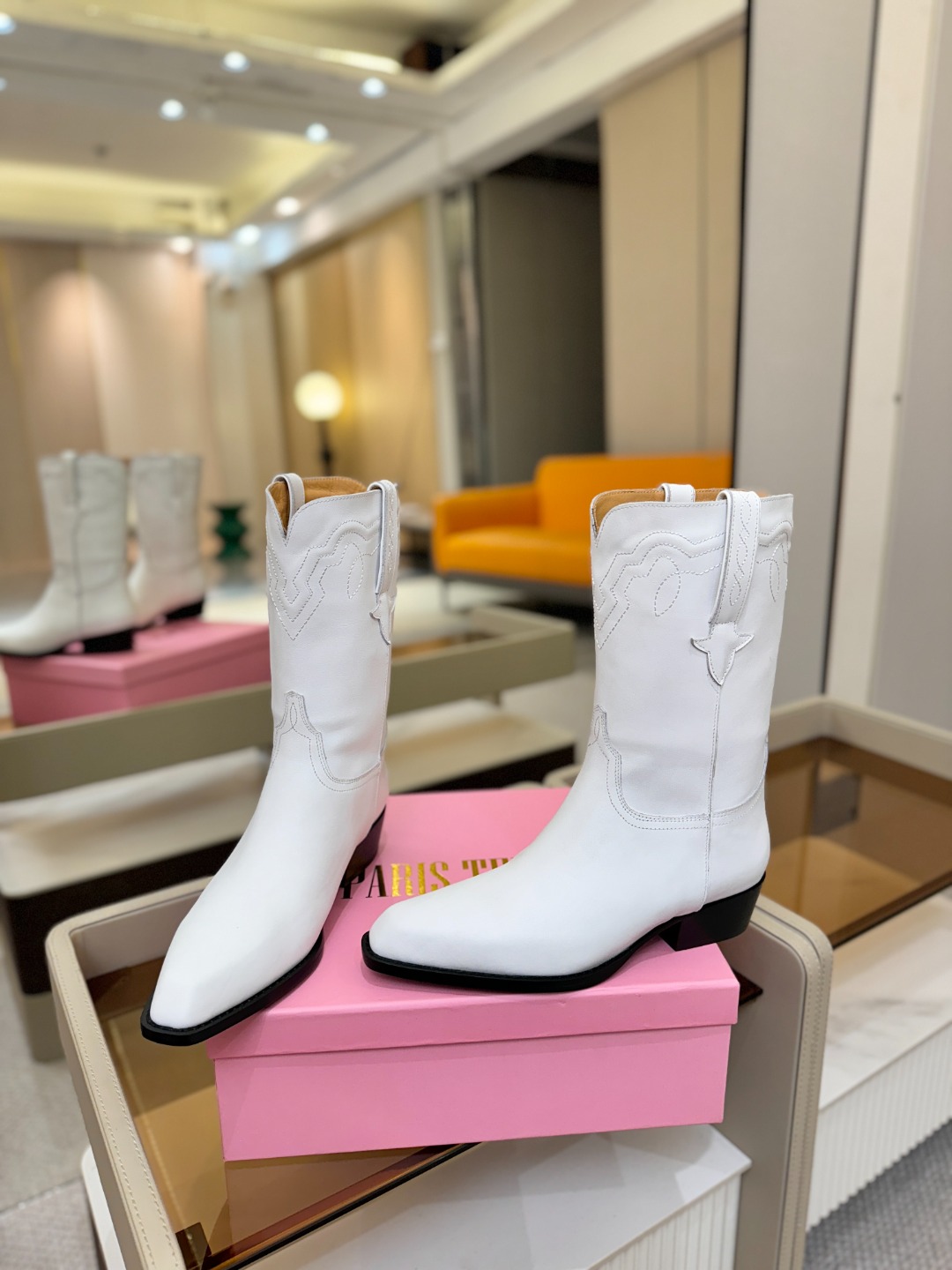 𝙋𝙖𝙧𝙞𝙨 𝙏𝙚𝙭𝙖𝙨 德州巴黎 Paris Texas 西部短战靴 ♡优雅风格，创造不一样的感觉！♡ 