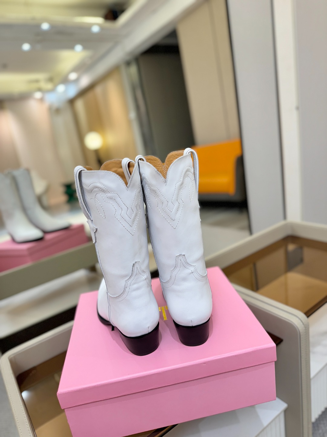 𝙋𝙖𝙧𝙞𝙨 𝙏𝙚𝙭𝙖𝙨 德州巴黎 Paris Texas 西部短战靴 ♡优雅风格，创造不一样的感觉！♡ 
