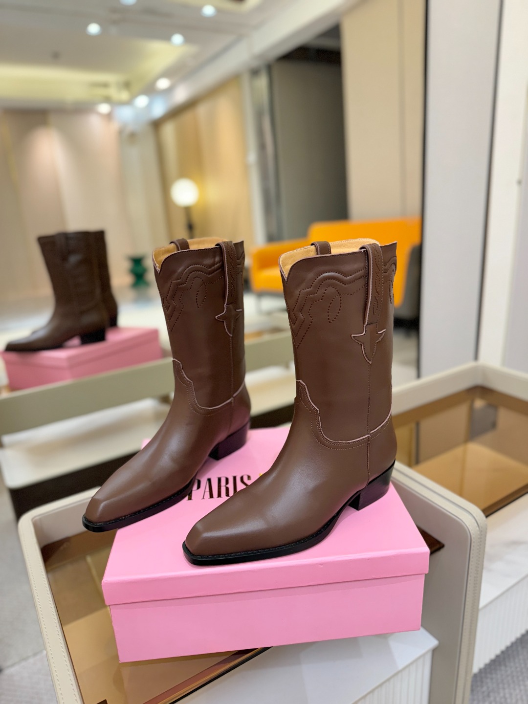 𝙋𝙖𝙧𝙞𝙨 𝙏𝙚𝙭𝙖𝙨 德州巴黎 Paris Texas 西部短战靴 ♡优雅风格，创造不一样的感觉！♡ 