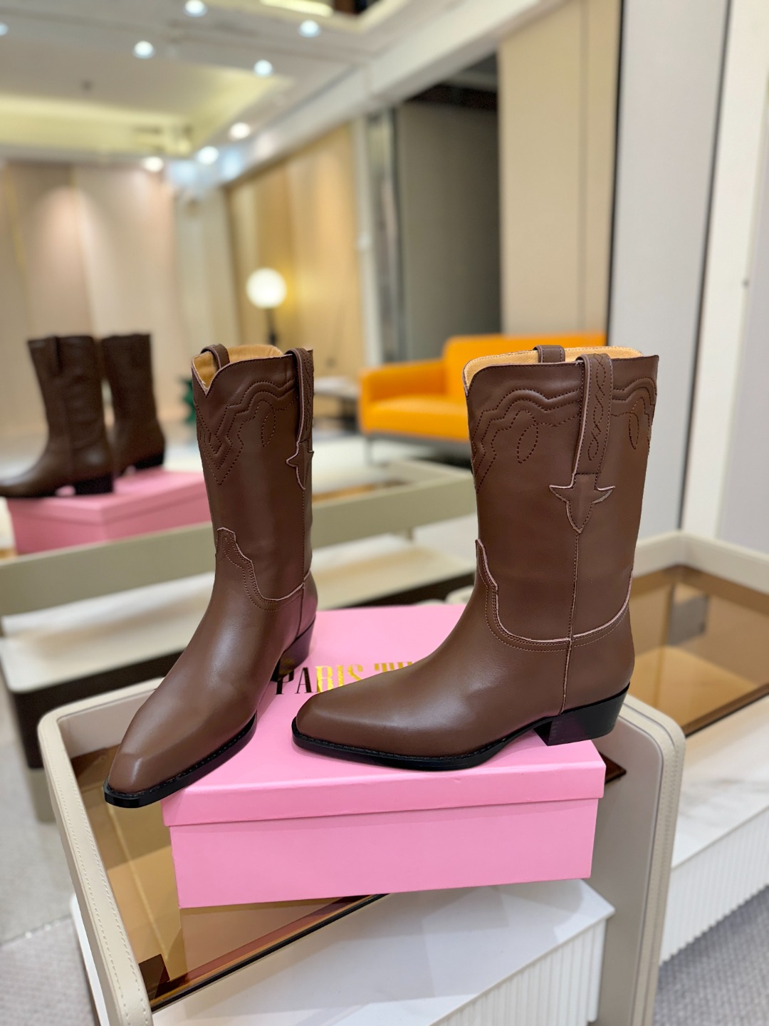 𝙋𝙖𝙧𝙞𝙨 𝙏𝙚𝙭𝙖𝙨 德州巴黎 Paris Texas 西部短战靴 ♡优雅风格，创造不一样的感觉！♡ 