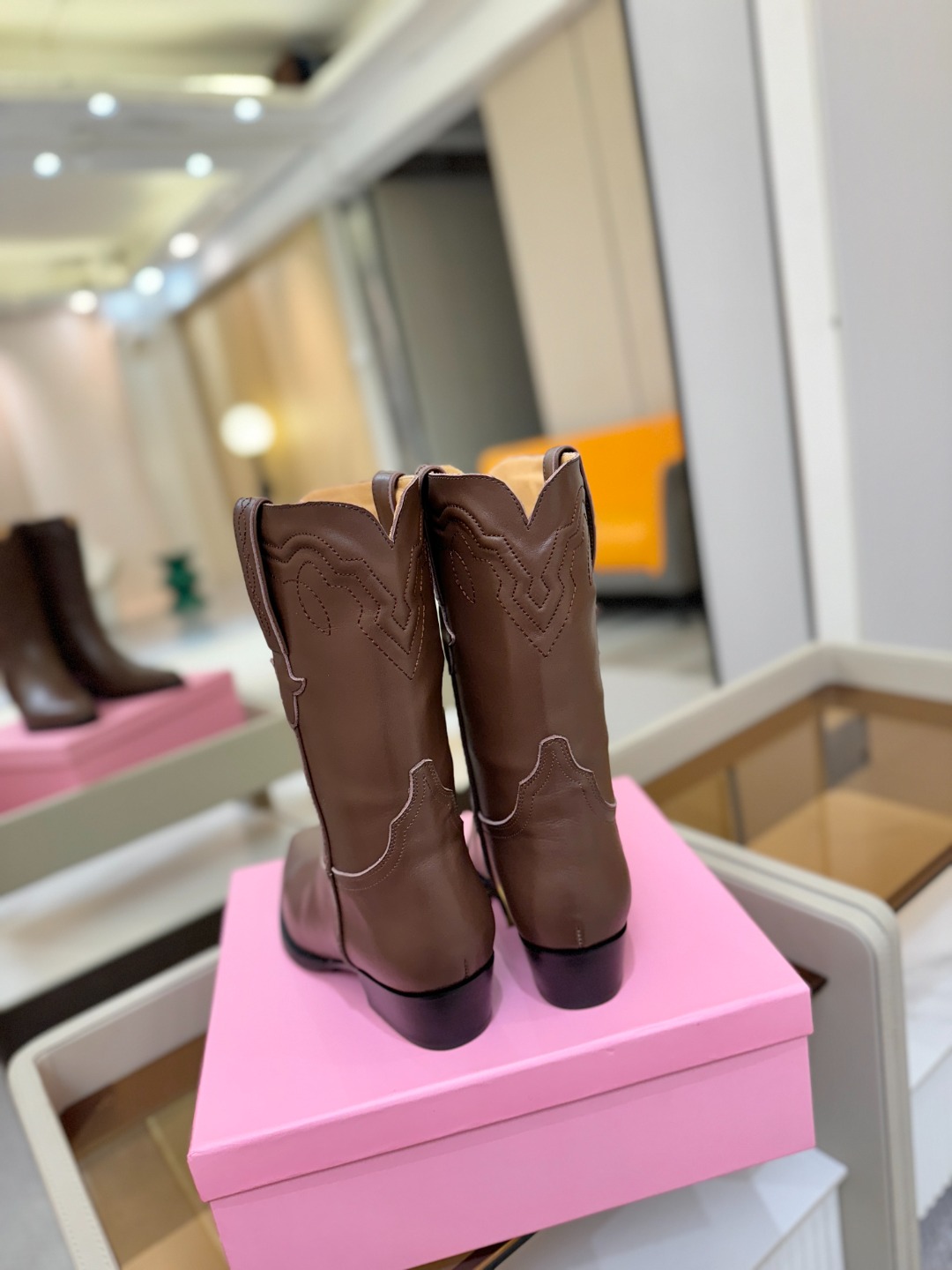 𝙋𝙖𝙧𝙞𝙨 𝙏𝙚𝙭𝙖𝙨 德州巴黎 Paris Texas 西部短战靴 ♡优雅风格，创造不一样的感觉！♡ 