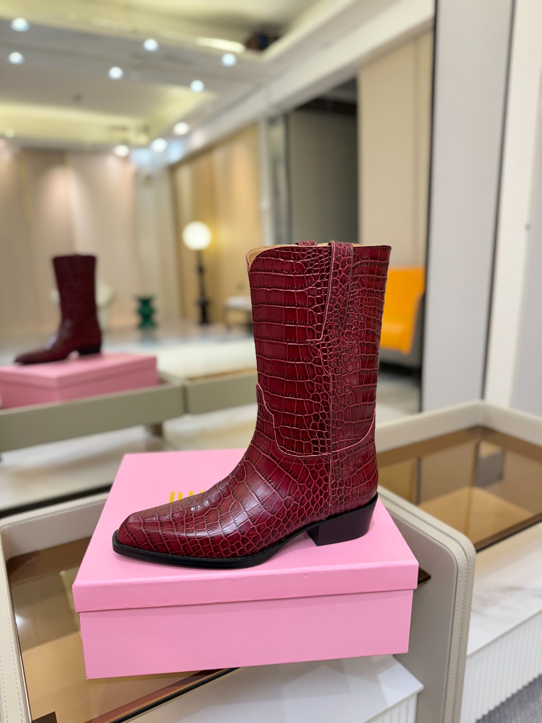 𝙋𝙖𝙧𝙞𝙨 𝙏𝙚𝙭𝙖𝙨 德州巴黎 Paris Texas 西部短战靴 ♡优雅风格，创造不一样的感觉！♡ 