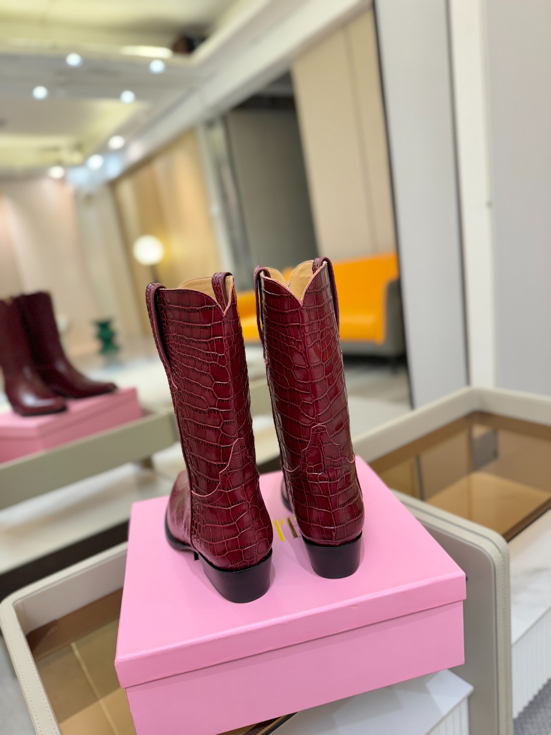 𝙋𝙖𝙧𝙞𝙨 𝙏𝙚𝙭𝙖𝙨 德州巴黎 Paris Texas 西部短战靴 ♡优雅风格，创造不一样的感觉！♡ 