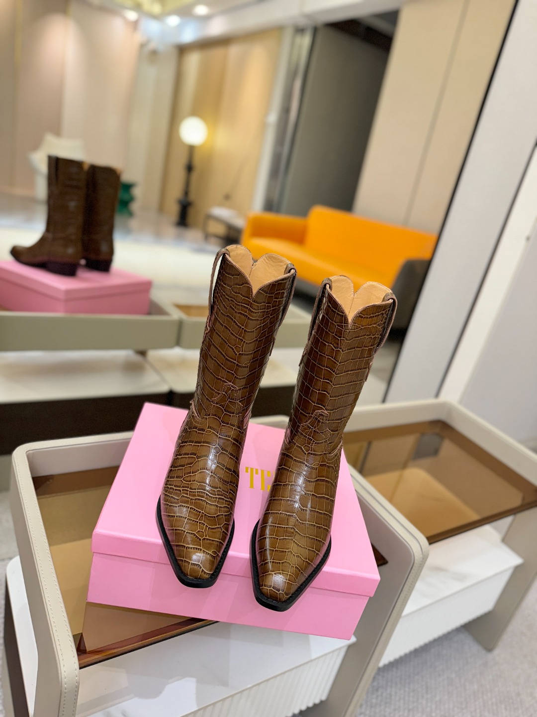 𝙋𝙖𝙧𝙞𝙨 𝙏𝙚𝙭𝙖𝙨 德州巴黎 Paris Texas 西部短战靴 ♡优雅风格，创造不一样的感觉！♡ 