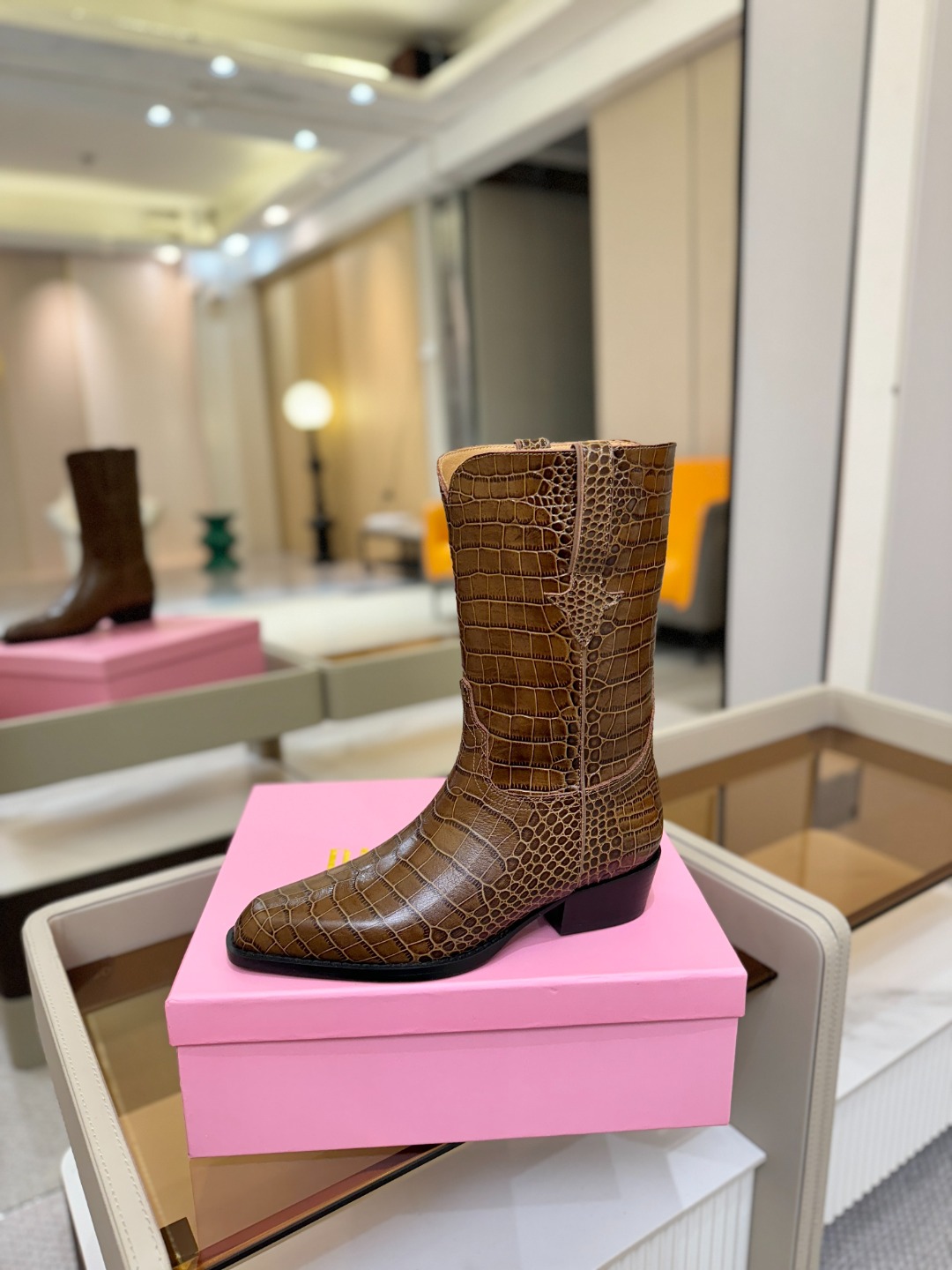 𝙋𝙖𝙧𝙞𝙨 𝙏𝙚𝙭𝙖𝙨 德州巴黎 Paris Texas 西部短战靴 ♡优雅风格，创造不一样的感觉！♡ 