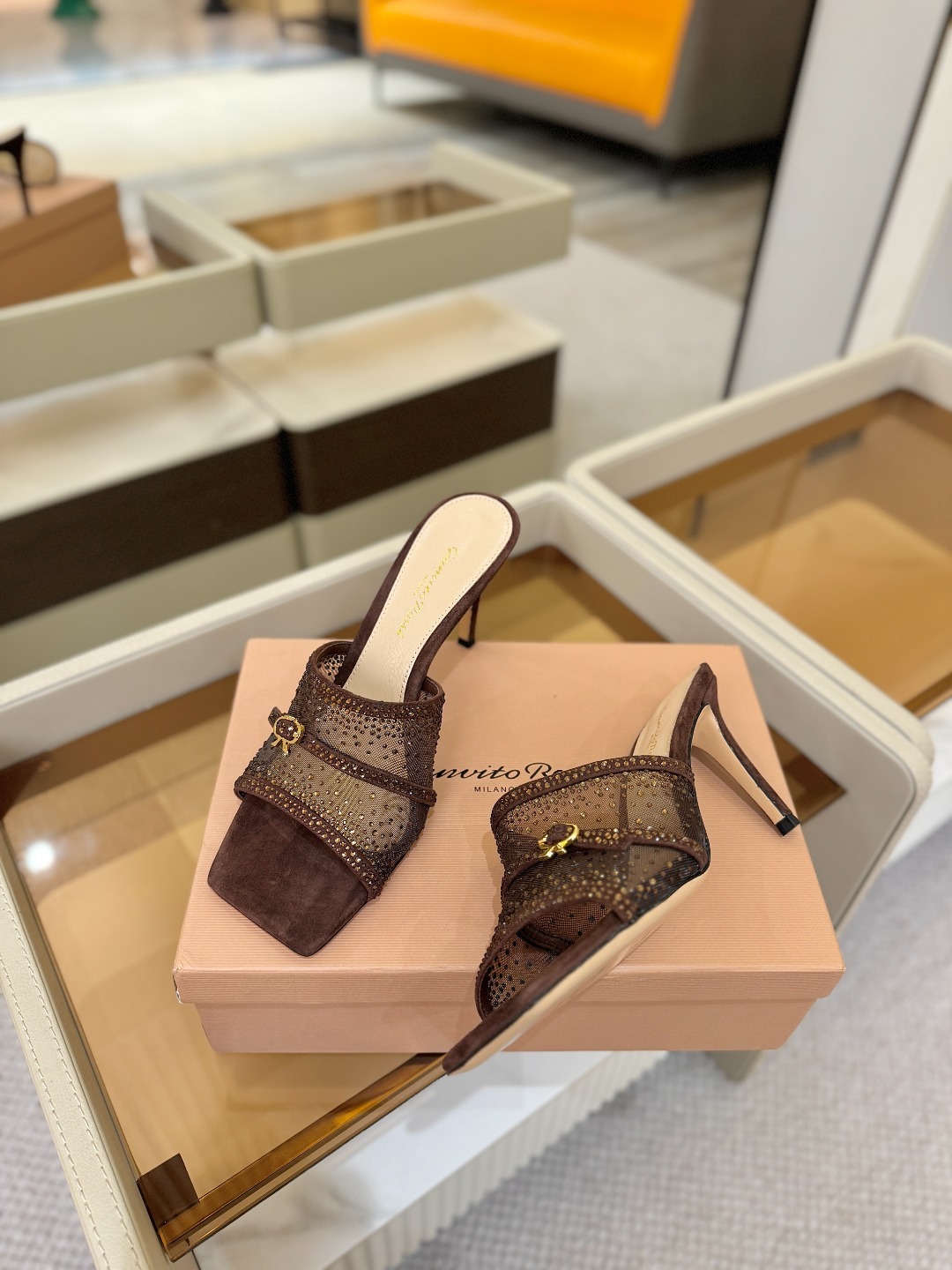 Gianvito rossi 👠拖鞋顶级版本!代购品质!👡施华洛奇水钻方头高跟拖鞋,宛如从童话中走来的仙