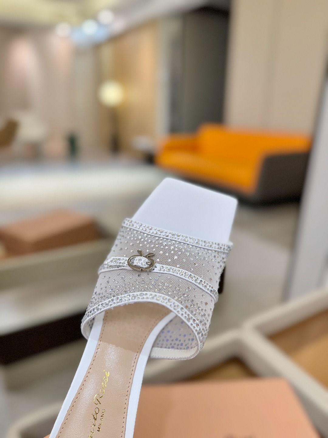 Gianvito rossi 👠拖鞋顶级版本!代购品质!👡施华洛奇水钻方头高跟拖鞋,宛如从童话中走来的仙