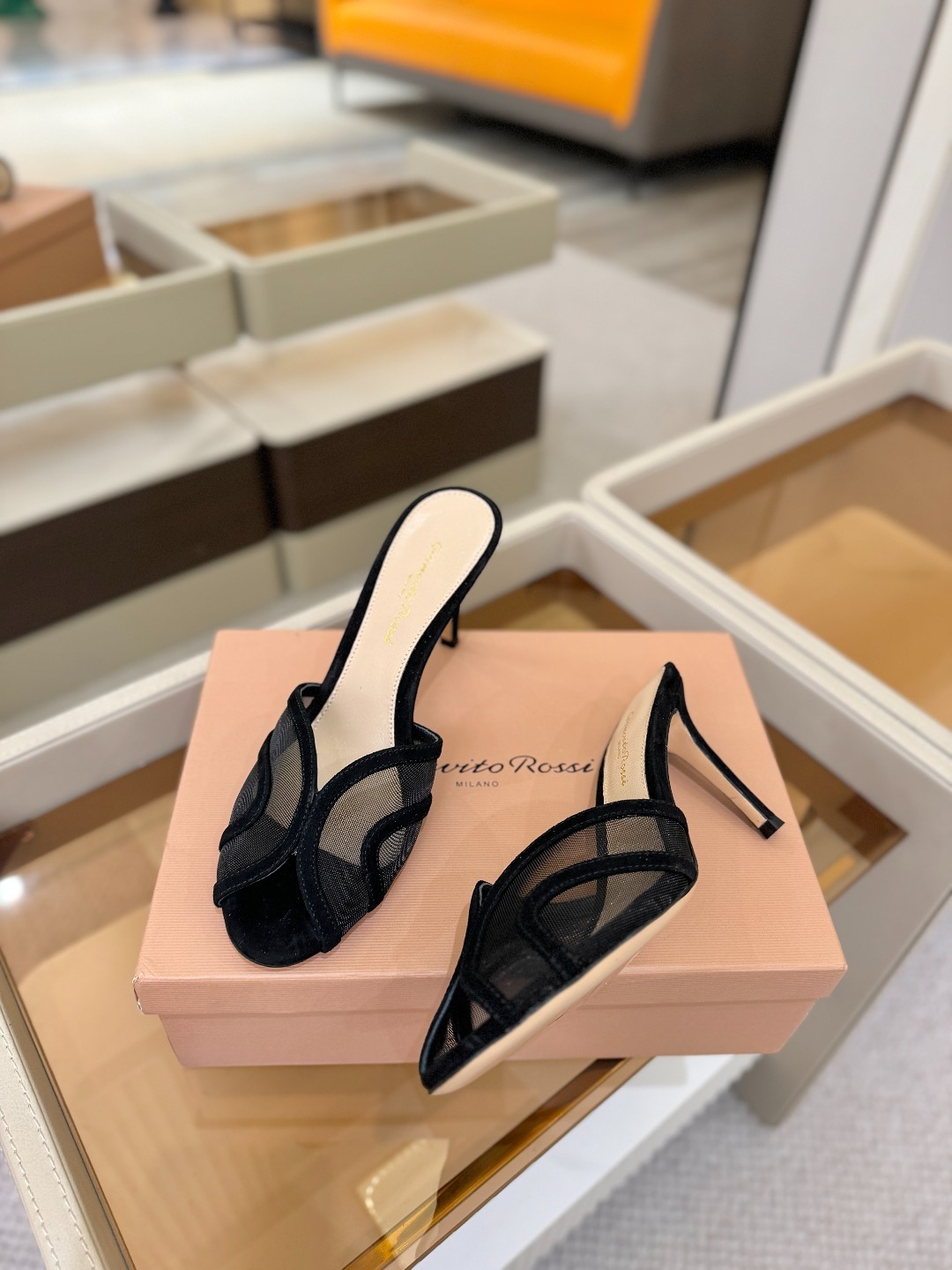 Gianvito rossi 👠顶级版本!代购品质!👡施华洛奇水钻圆头高跟拖鞋,宛如从童话中走来的仙履😜