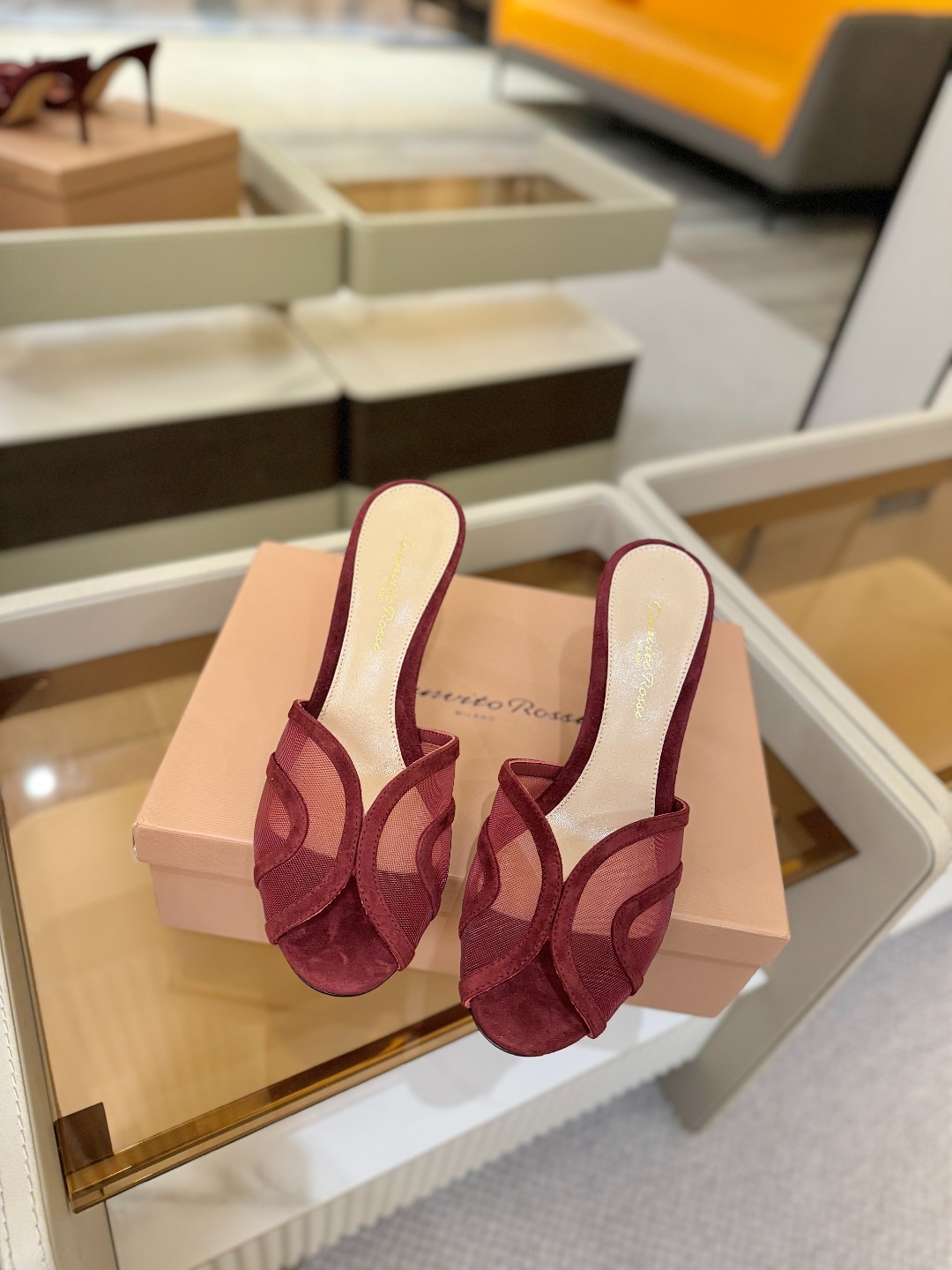 Gianvito rossi 👠顶级版本!代购品质!👡施华洛奇水钻圆头高跟拖鞋,宛如从童话中走来的仙履😜