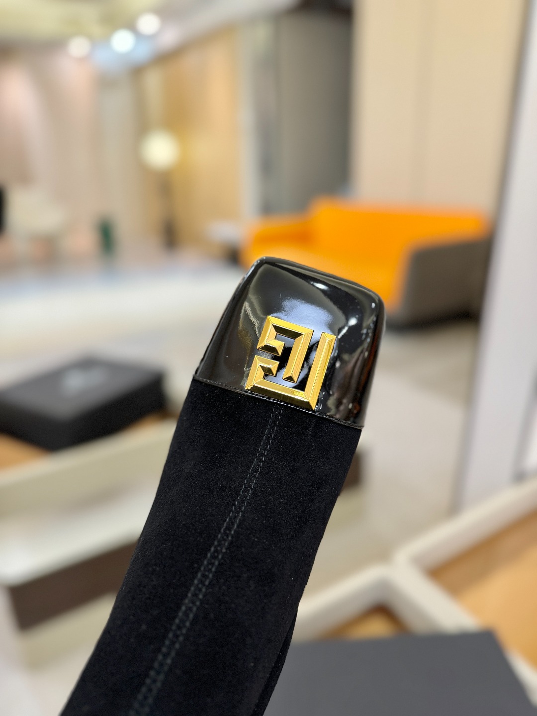 巴尔曼 走秀 时装高跟短靴ʚ😊ɞ 品牌巴尔曼𝘽𝙖𝙡𝙢𝙖𝙞𝙣由法国时装设计师𝙥𝙞𝙚𝙧𝙧𝙚 𝘽𝙖𝙡𝙢𝙖𝙞𝙣（