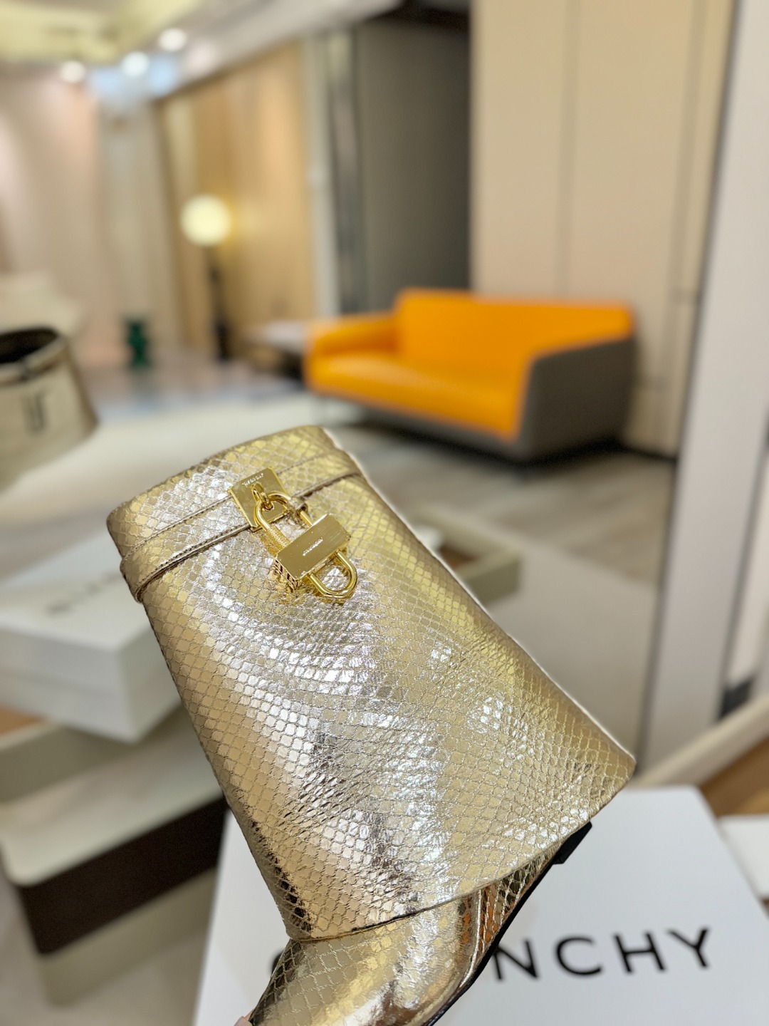 专柜正品级定制版本GIVENCHY纪梵希 Shark Lock 系列 挂锁 短靴 新款，市面最高版本👍👍