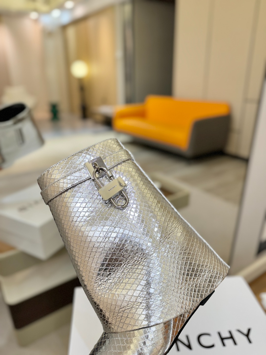 专柜正品级定制版本GIVENCHY纪梵希 Shark Lock 系列 挂锁 短靴 新款，市面最高版本👍👍