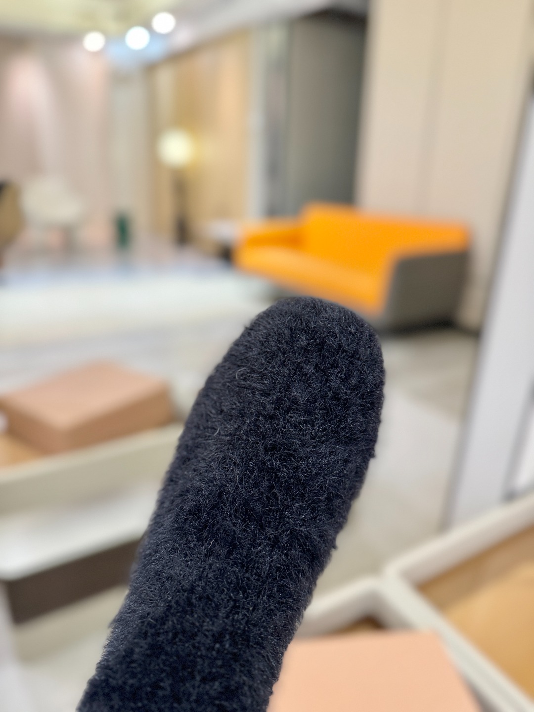 品 牌：Gianvito RossiGianvito Rossi 25秋冬新款 罗西 GR毛线针织高跟袜