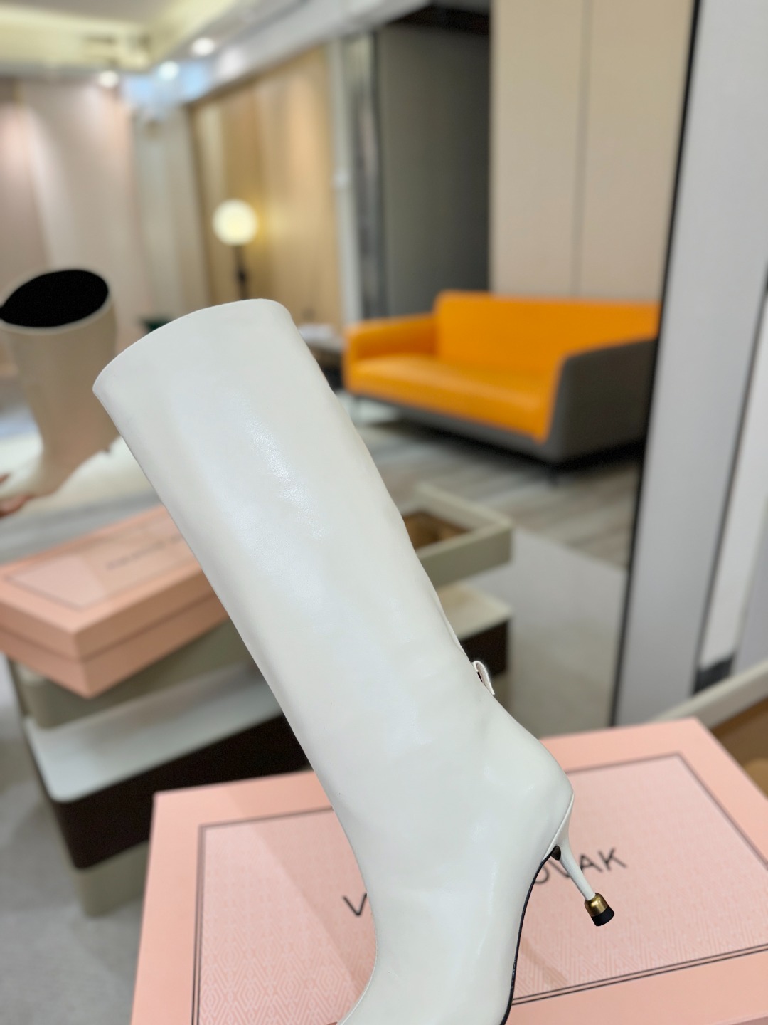 Vanda Novak 正品代购支持验货 秋冬 备货中，可正常接单 小牛皮尺码:34－42 {41.42