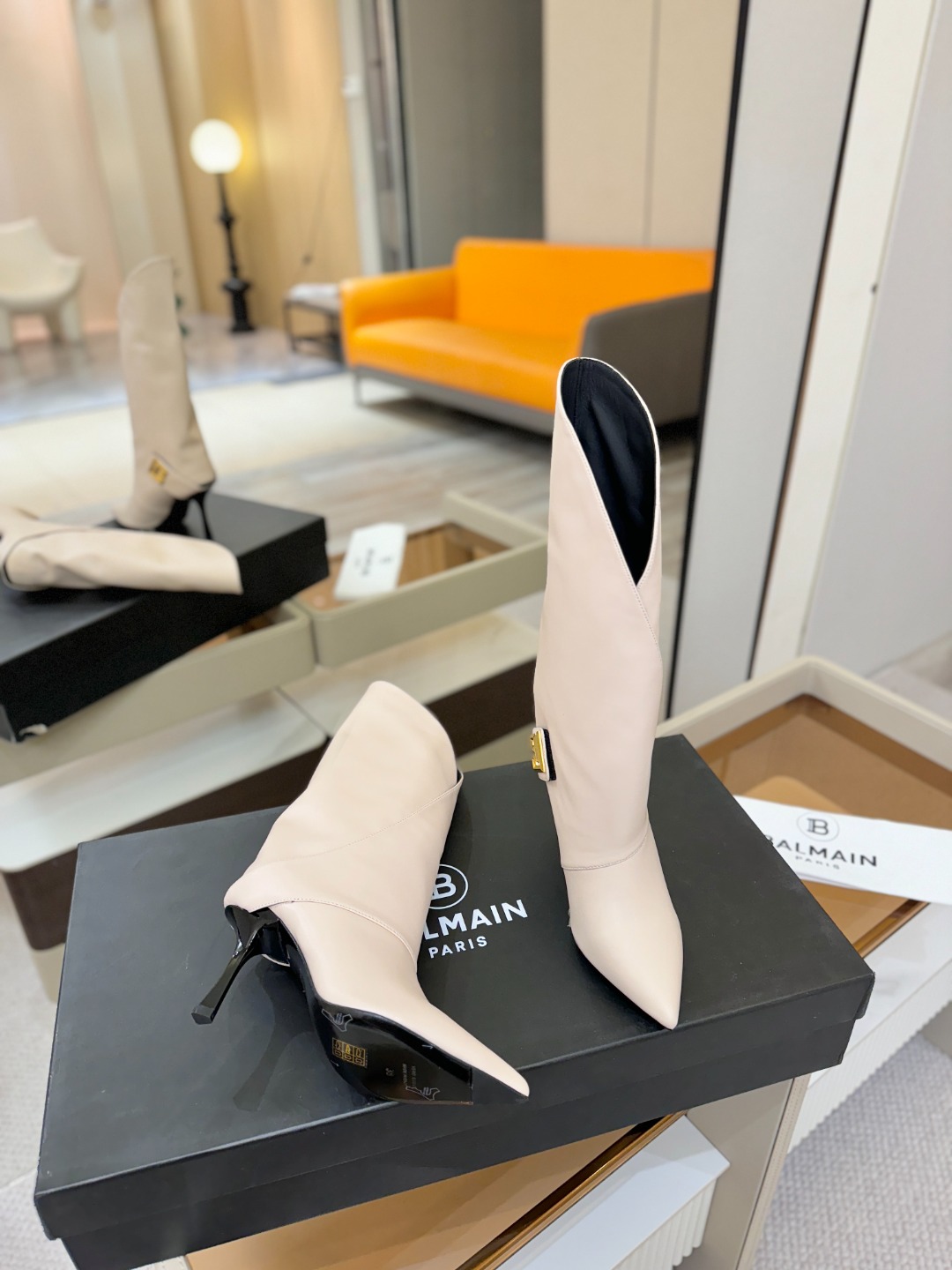 价格:620 Blamain 巴尔曼💓👢独家首发 𝑩𝒍𝒂𝒎𝒂𝒊𝒏 巴尔曼 𝑭𝒘 秋冬季新款 Balmai