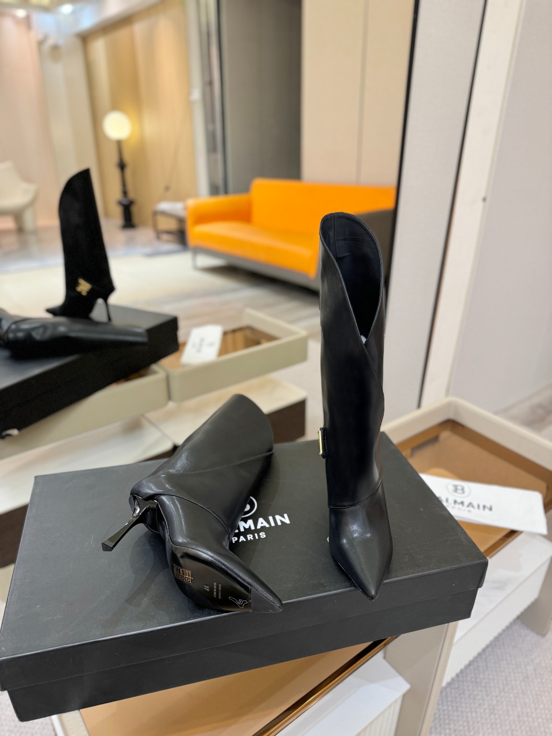 价格:620 Blamain 巴尔曼💓👢独家首发 𝑩𝒍𝒂𝒎𝒂𝒊𝒏 巴尔曼 𝑭𝒘 秋冬季新款 Balmai