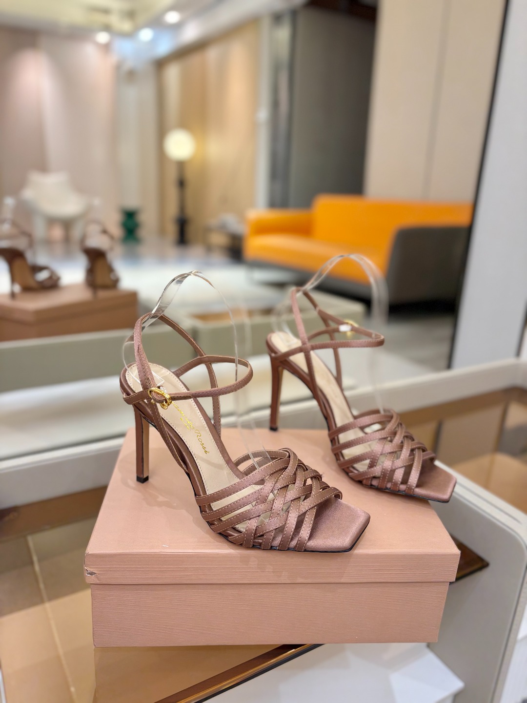 Gianvito Rossi 👠 原版开发 顶级版本 代购品质GianvitoRossi👡这双带子高跟凉