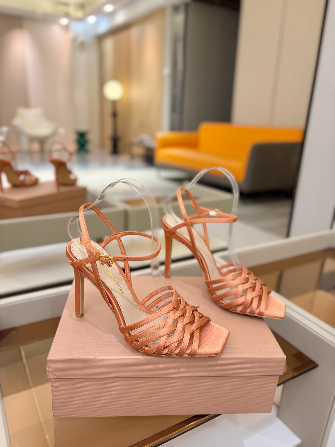 Gianvito Rossi 👠 原版开发 顶级版本 代购品质GianvitoRossi👡这双带子高跟凉