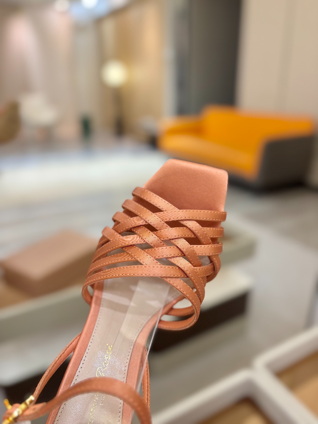 Gianvito Rossi 👠 原版开发 顶级版本 代购品质GianvitoRossi👡这双带子高跟凉