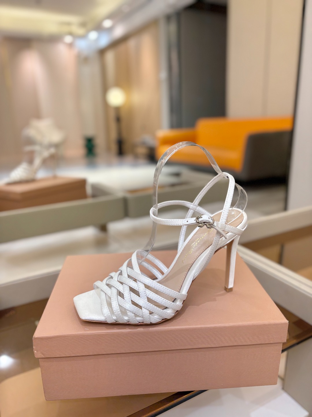 Gianvito Rossi 👠 原版开发 顶级版本 代购品质GianvitoRossi👡这双带子高跟凉