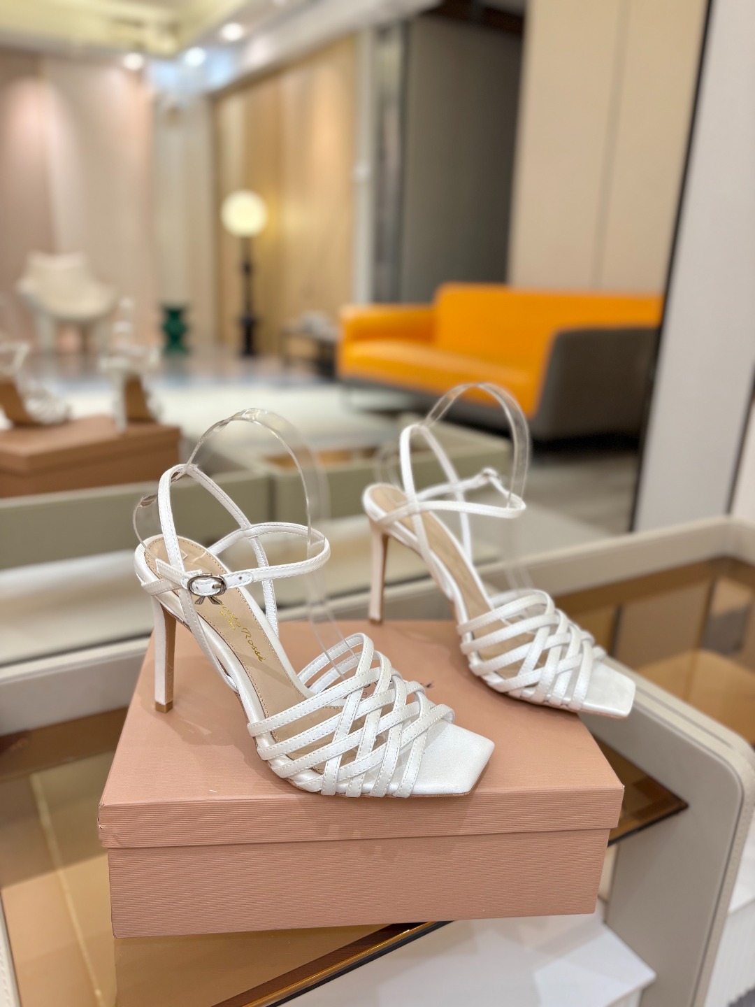 Gianvito Rossi 👠 原版开发 顶级版本 代购品质GianvitoRossi👡这双带子高跟凉