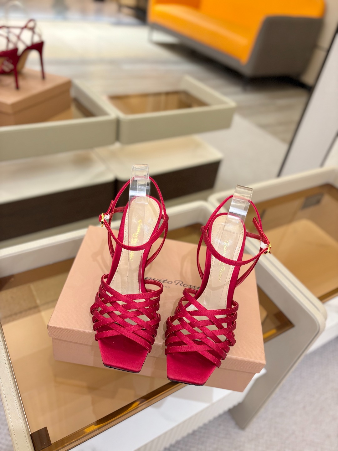 Gianvito Rossi 👠 原版开发 顶级版本 代购品质GianvitoRossi👡这双带子高跟凉