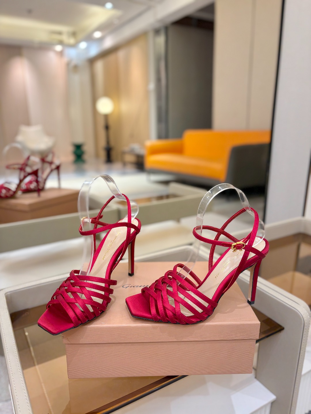 Gianvito Rossi 👠 原版开发 顶级版本 代购品质GianvitoRossi👡这双带子高跟凉