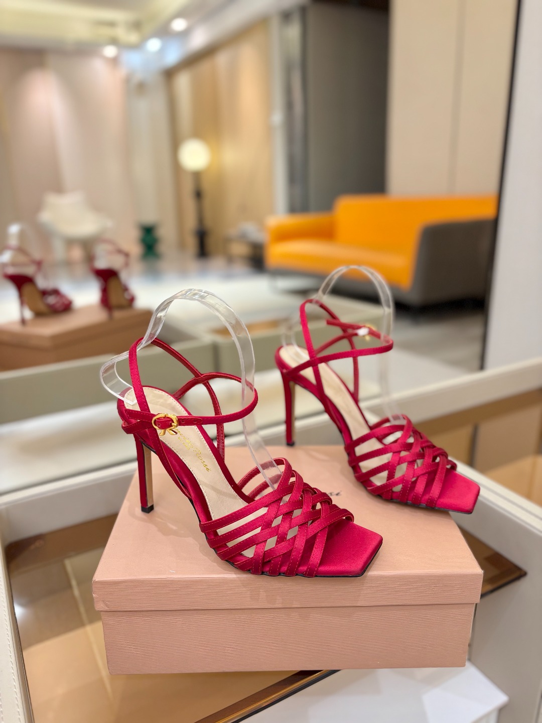 Gianvito Rossi 👠 原版开发 顶级版本 代购品质GianvitoRossi👡这双带子高跟凉