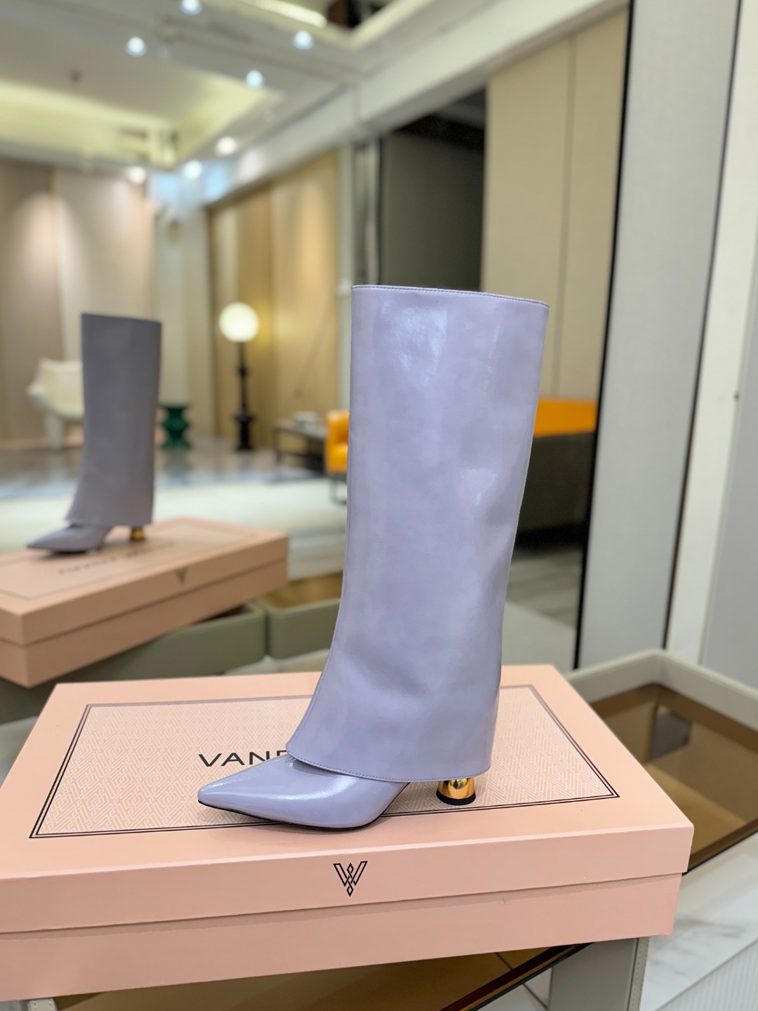 VANDA NOVAK来自意大利品牌 全网独家 鞋跟独特设计酒杯 重磅系列众多联手意大利品牌推出高级感满