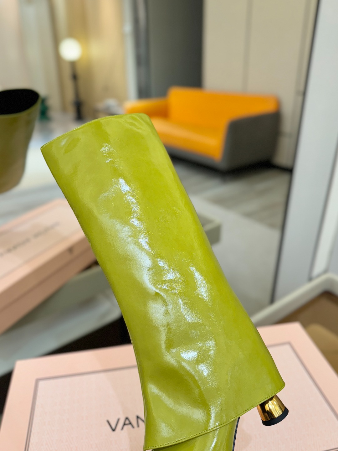 VANDA NOVAK来自意大利品牌 全网独家 鞋跟独特设计酒杯 重磅系列众多联手意大利品牌推出高级感满