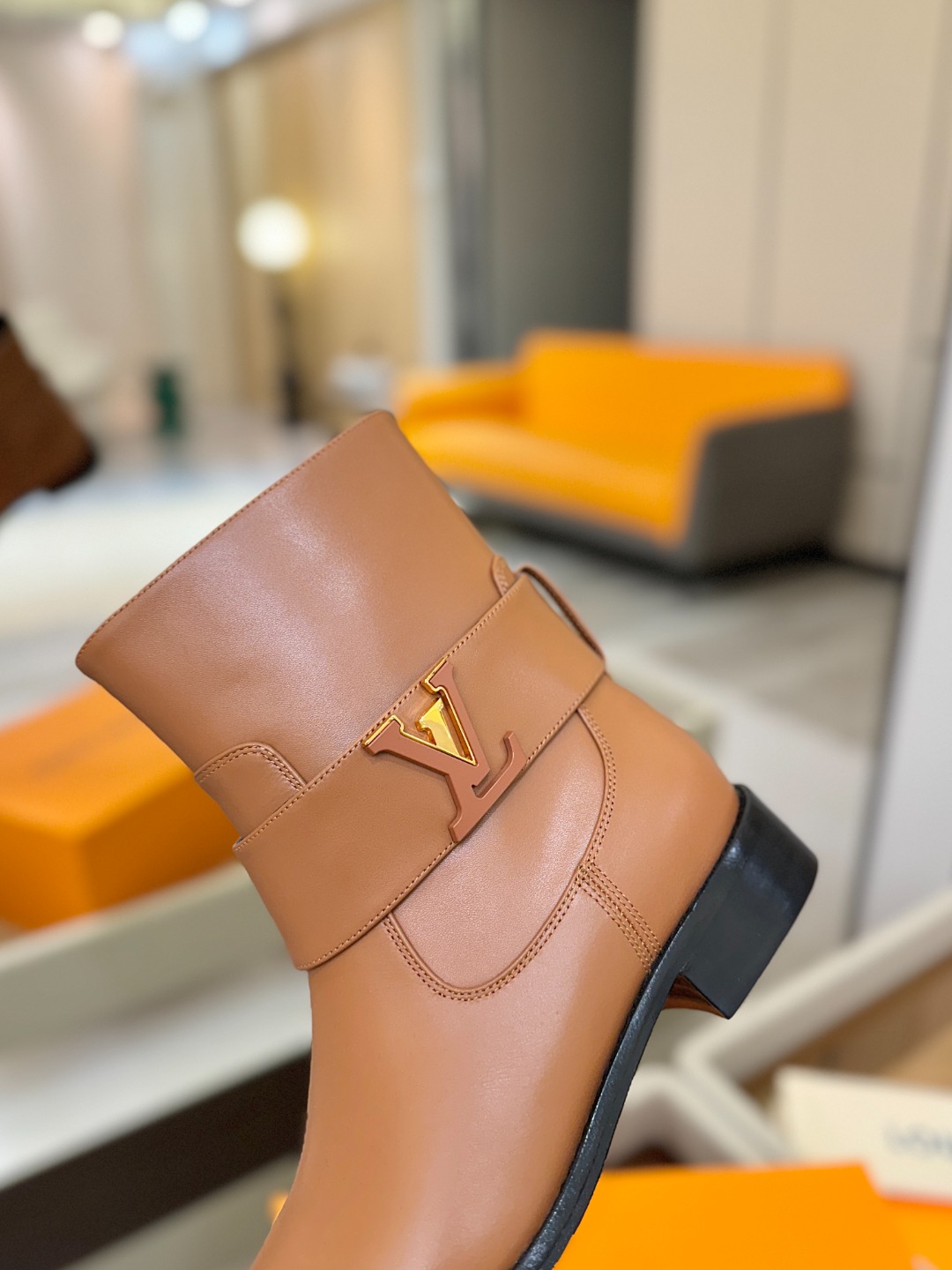 走秀主打 马丁靴 ‼️‼️顶级版本‼️‼️ 高端秋冬战靴 原版购入 一比一完美复刻 全新升级超正鞋楦版型