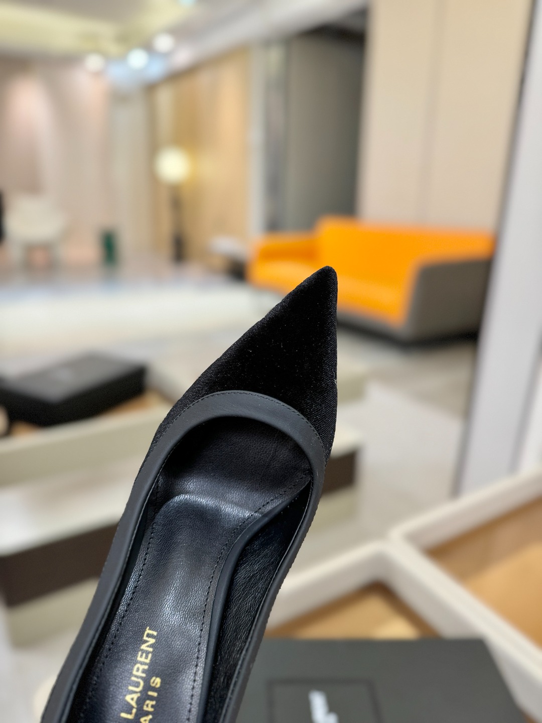 「𝗦𝗔𝗜𝗡𝗧 𝗟𝗔𝗨𝗥𝗘𝗡*」爆款来袭！！！圣罗兰高跟鞋YSL姐姐的美丽尤物高跟鞋 又是人间圣罗lan 
