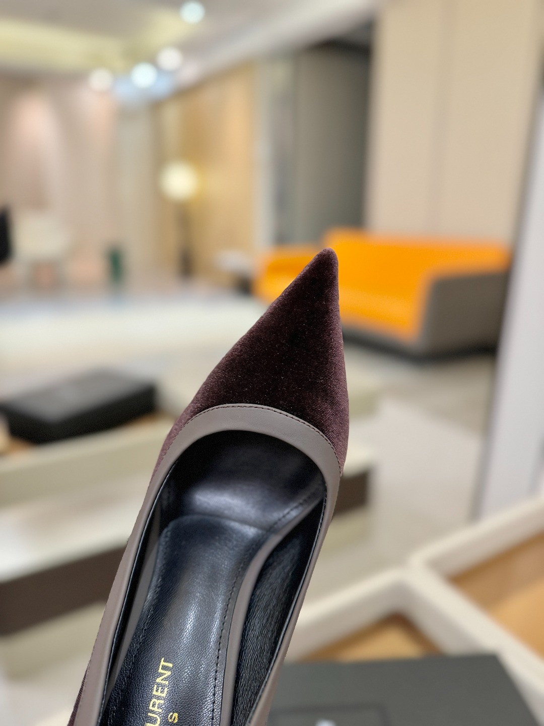 「𝗦𝗔𝗜𝗡𝗧 𝗟𝗔𝗨𝗥𝗘𝗡*」爆款来袭！！！圣罗兰高跟鞋YSL姐姐的美丽尤物高跟鞋 又是人间圣罗lan 