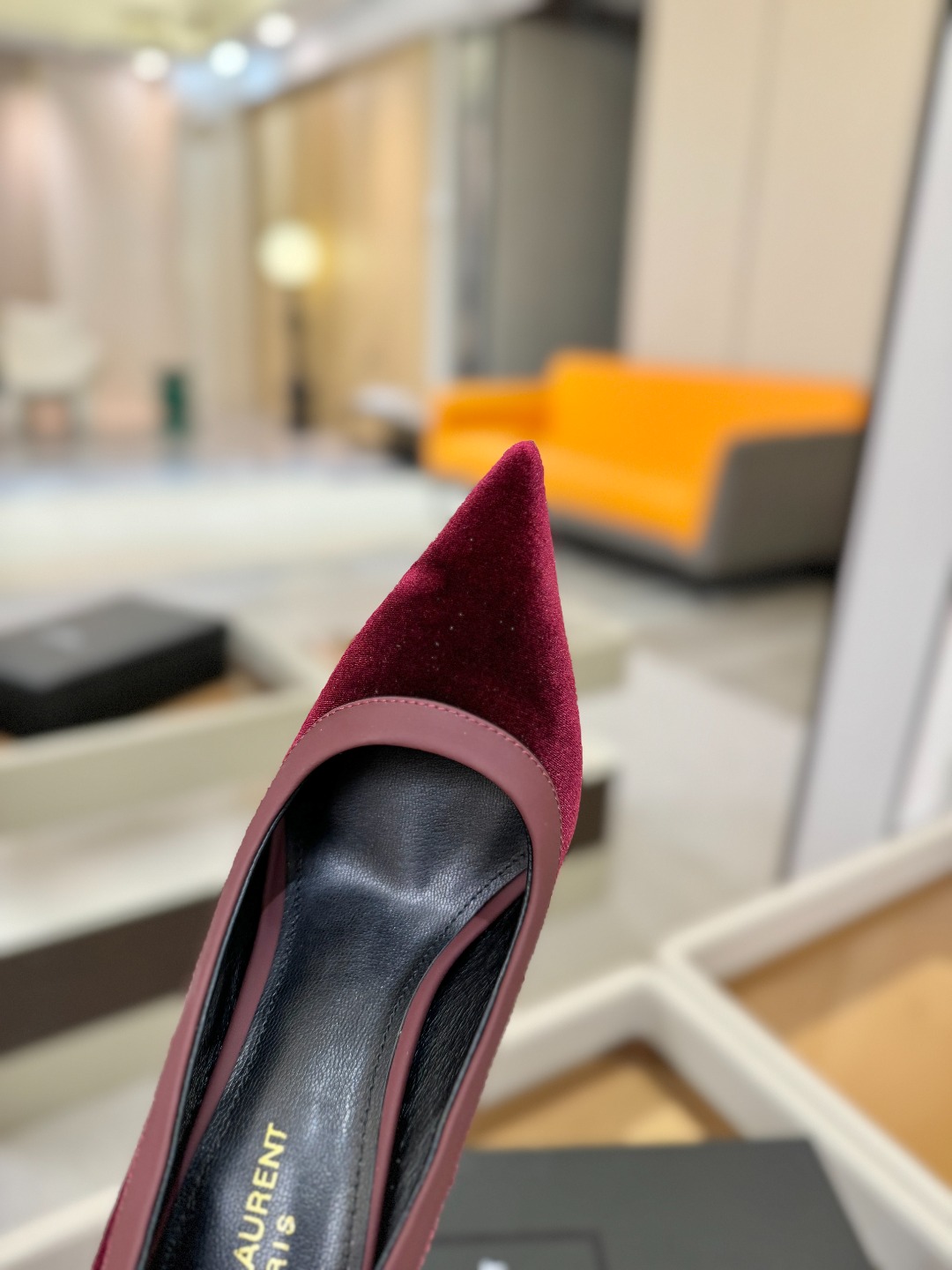 「𝗦𝗔𝗜𝗡𝗧 𝗟𝗔𝗨𝗥𝗘𝗡*」爆款来袭！！！圣罗兰高跟鞋YSL姐姐的美丽尤物高跟鞋 又是人间圣罗lan 