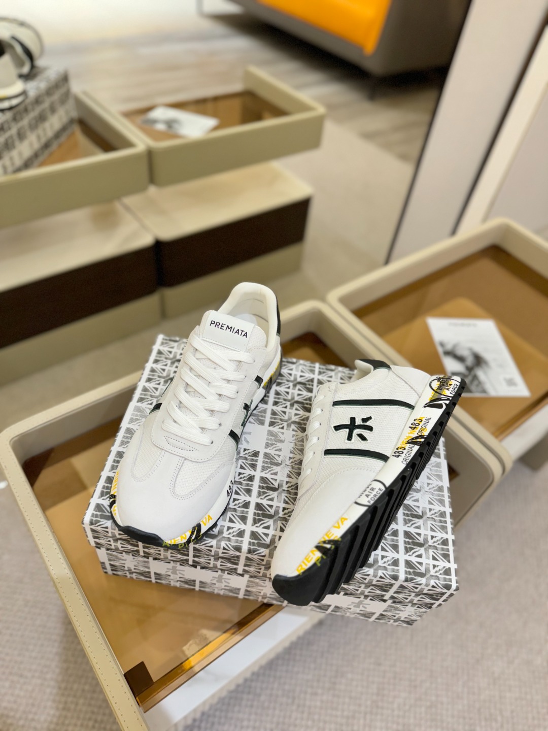 普瑞米亚达 Premiata Lander Trainers 兰诺系列米字低帮复古百搭 休闲训练运动鞋p