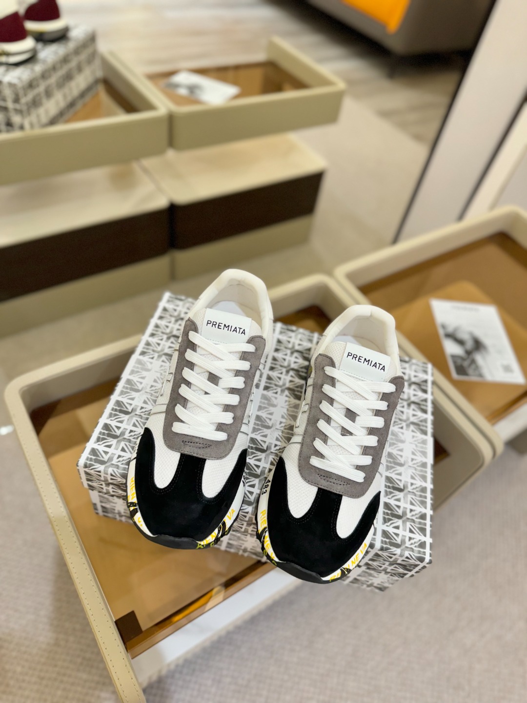 普瑞米亚达 Premiata Lander Trainers 兰诺系列米字低帮复古百搭 休闲训练运动鞋p